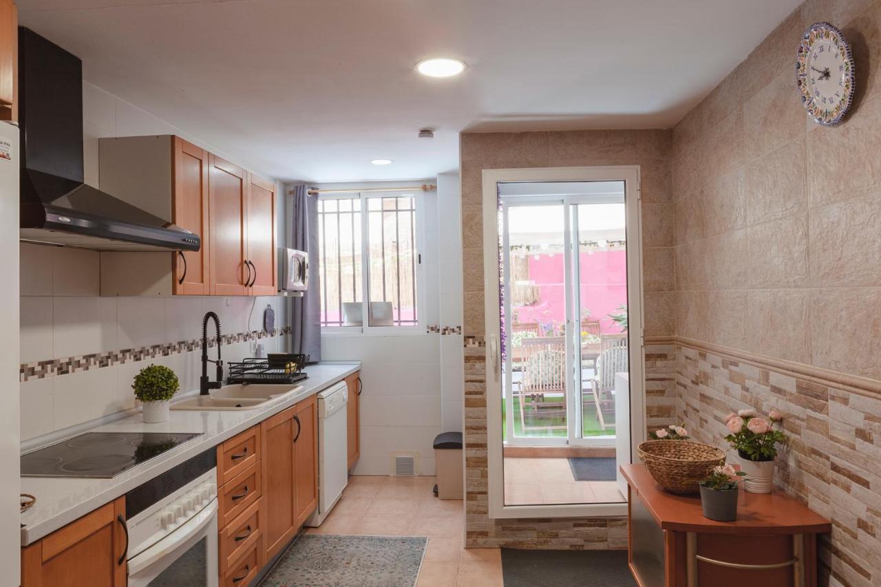 Luxury Artistic Digital Nomad 2 Bedroom W/Terrace Valencia Exterior photo